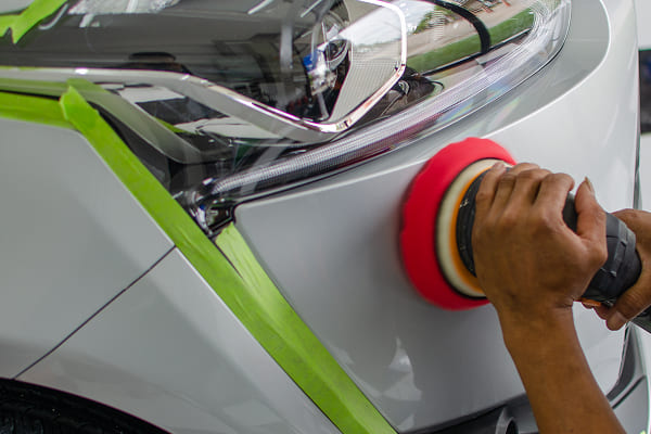 auto-detailing-car-2025-03-08-16-07-11-utc-1